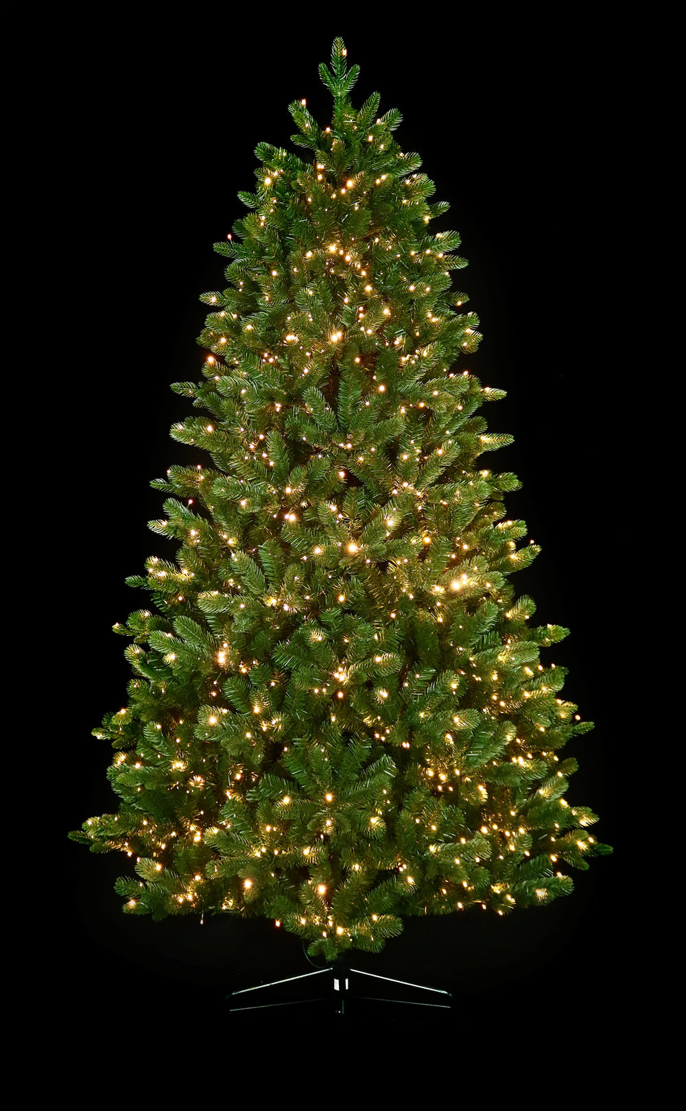 7.5' Grand Pre-Lit LED Artificial Christmas Tree, showing clear lights.